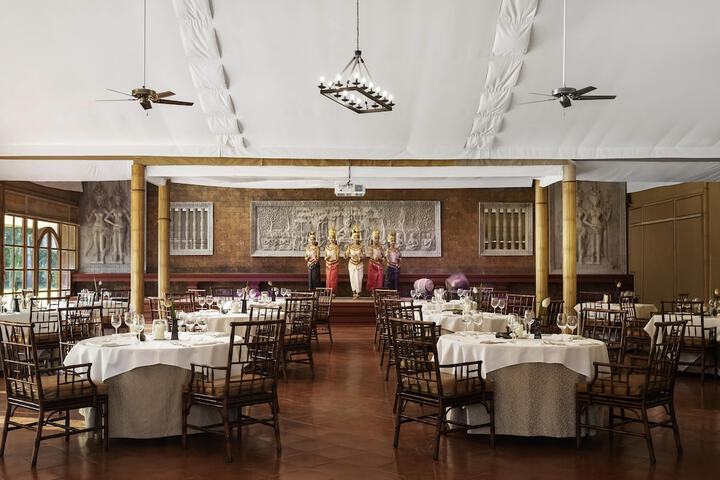 Dining 180 of 224