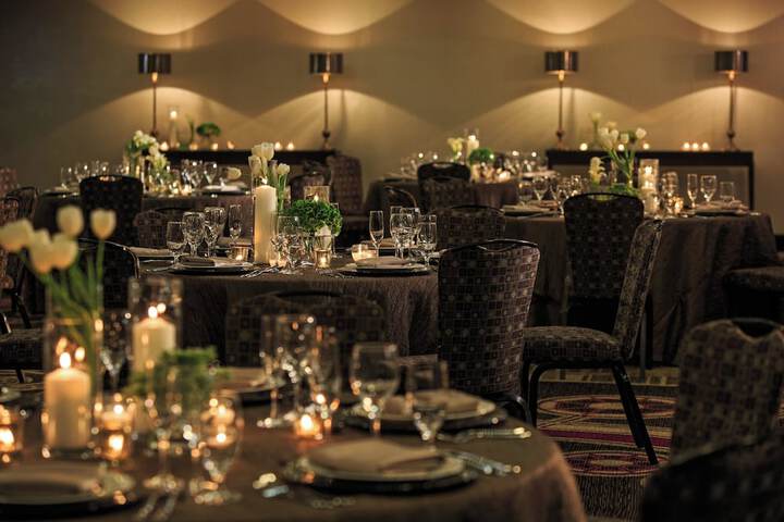 Banquet hall