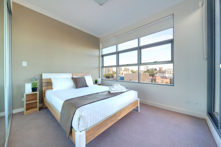 Room 7 of 117