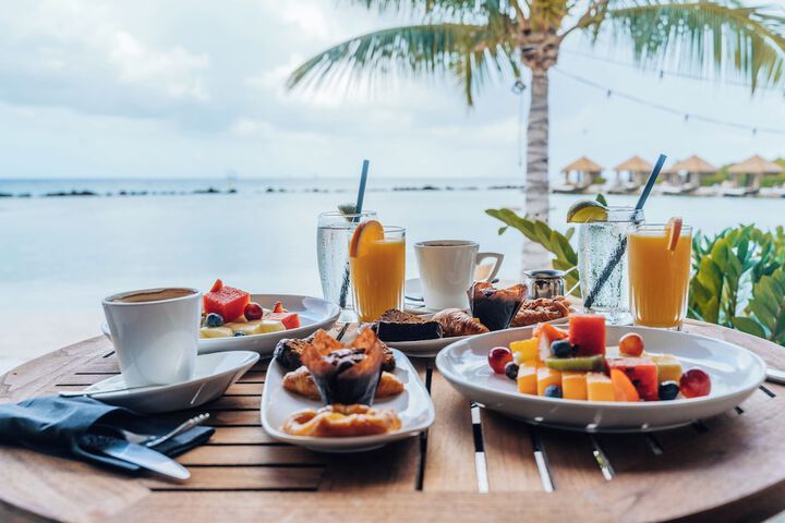 Breakfast/Coffee Service 123 of 165