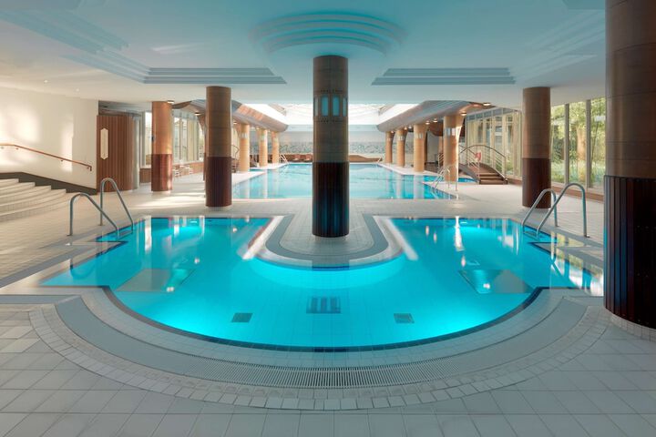 Pool 60 of 157