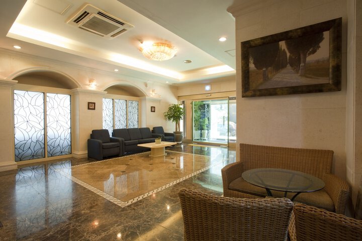 Lobby Entry