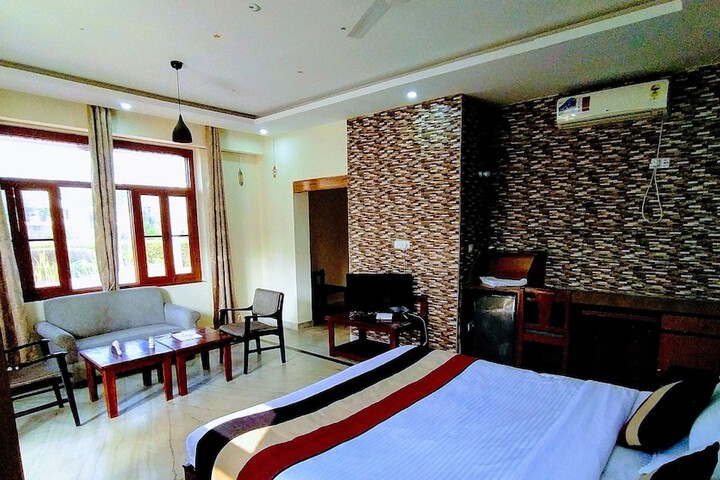 Room 17 of 67
