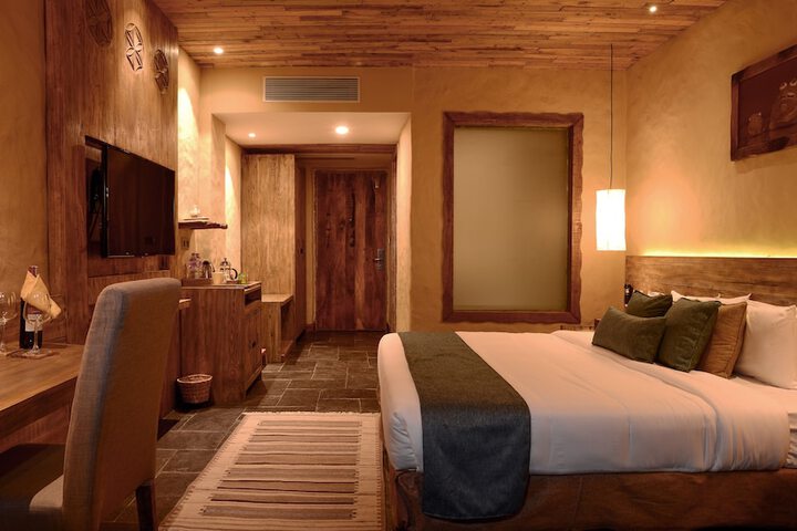 Room 4 of 56