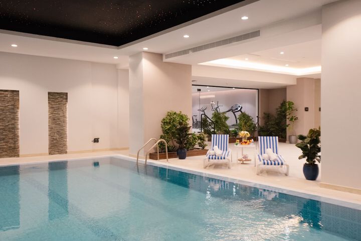 Pool 40 of 43