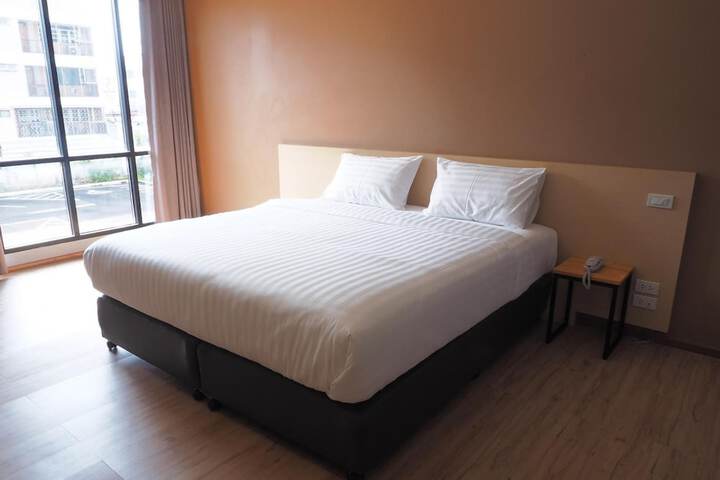 Room 14 of 61