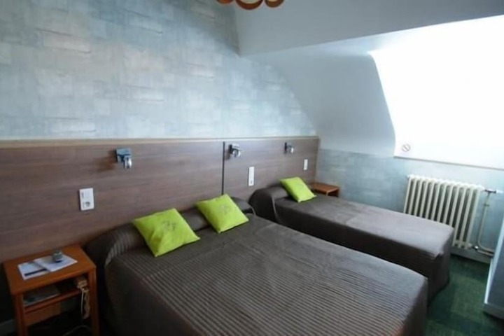 Room 17 of 20