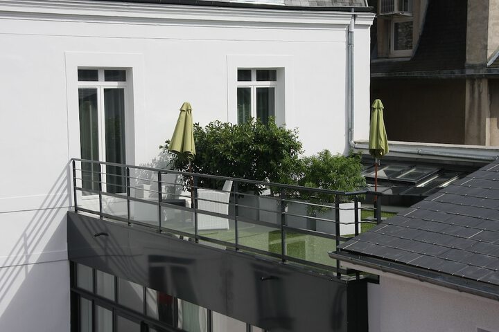 Terrace/Patio 14 of 40