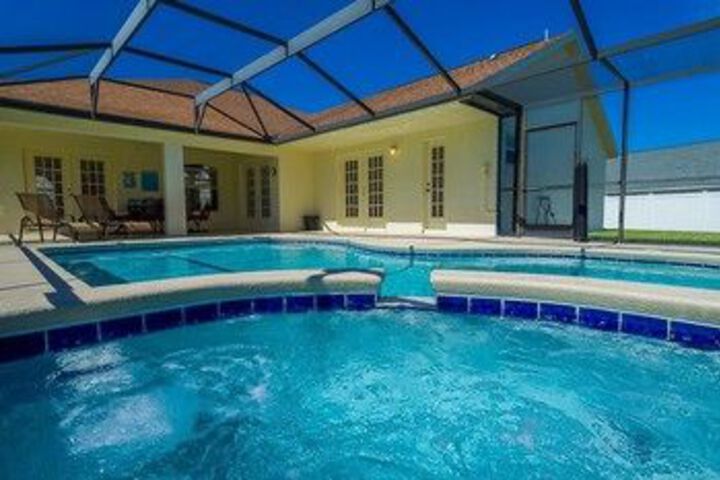 Pool 21 of 24