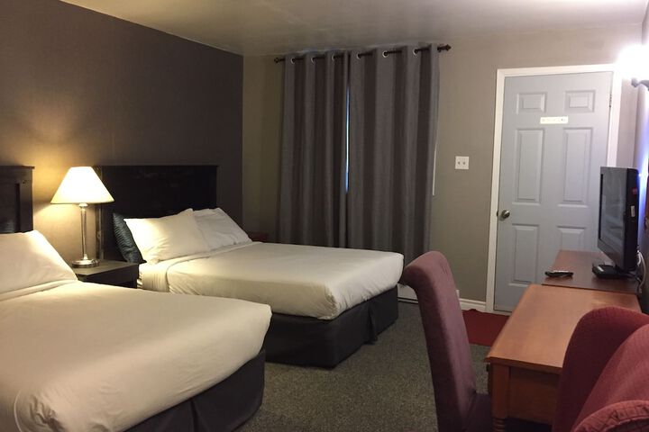 Room 13 of 73