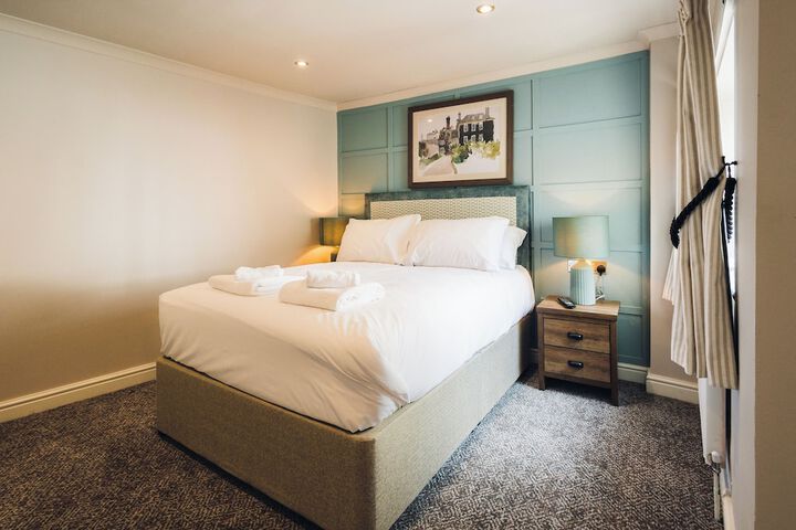 Room 15 of 42