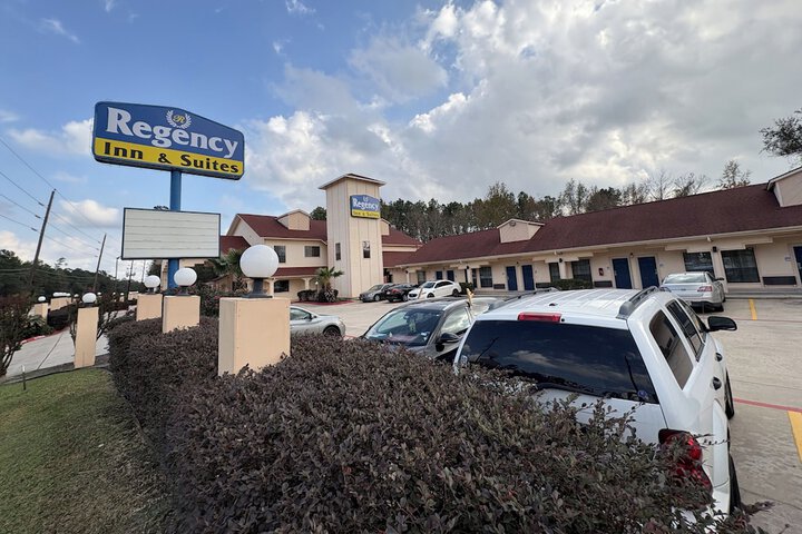 Hotel 65 of 66
