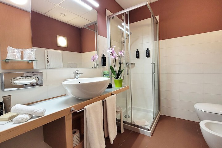 Clean Restrooms
