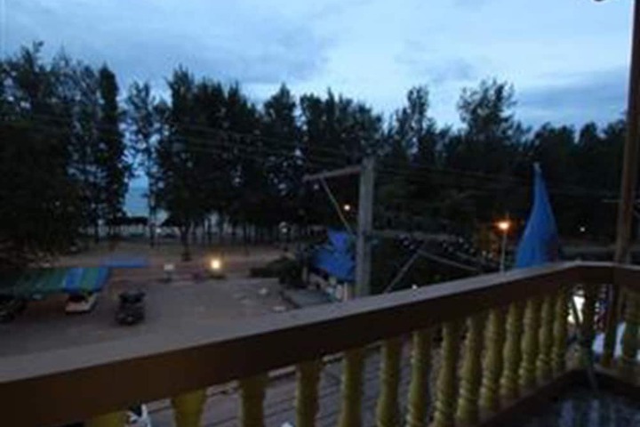 Terrace/Patio 8 of 23