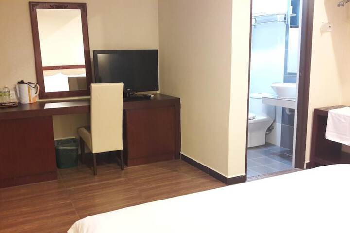 Room 18 of 61