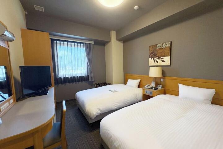 Room 10 of 59