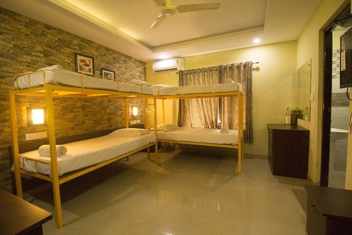 Room 34 of 54