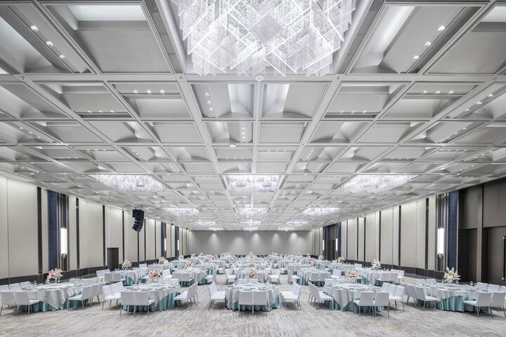 Ballroom/Hall 103 of 251