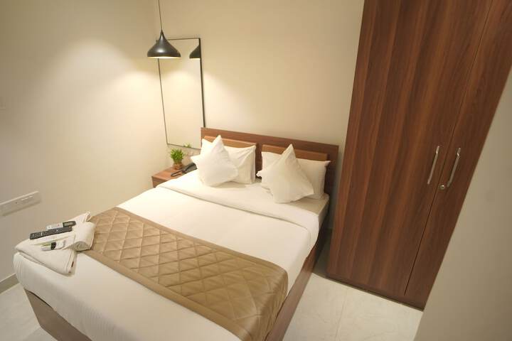Room 7 of 40