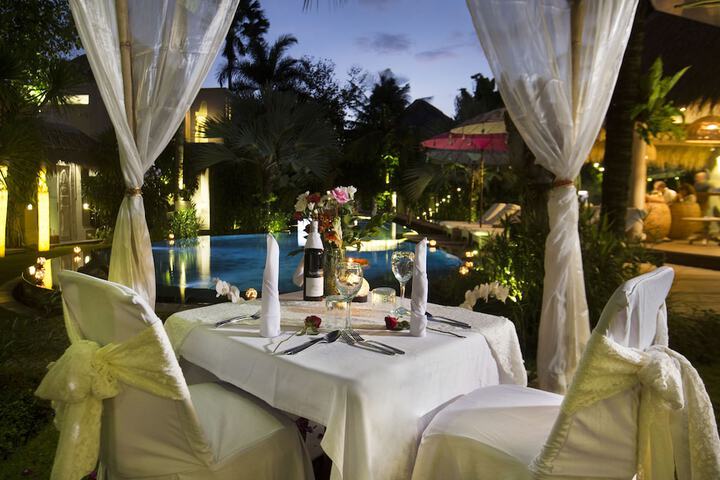 Dining 211 of 227