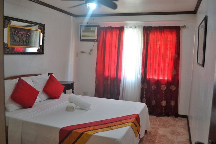 Room 16 of 141