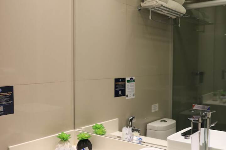 Room 18 of 41