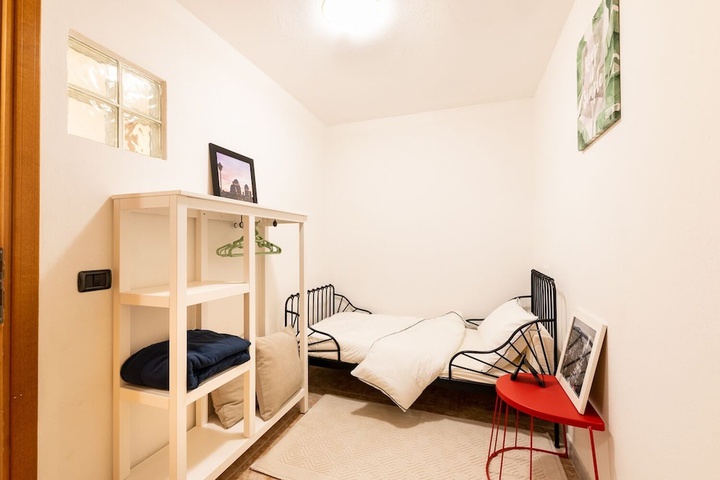 Room 3 of 17