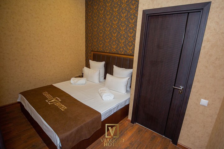 Room 27 of 75