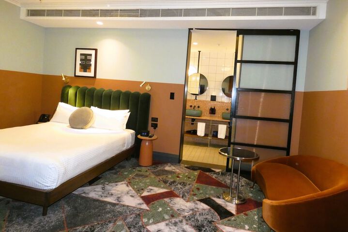 Room 45 of 75