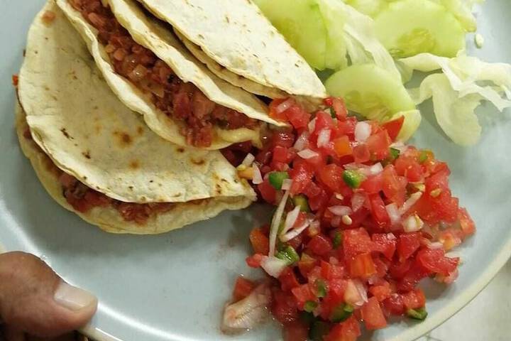 Dining Photos