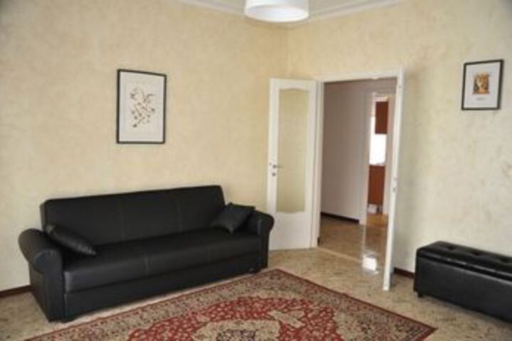 Room 50 of 61