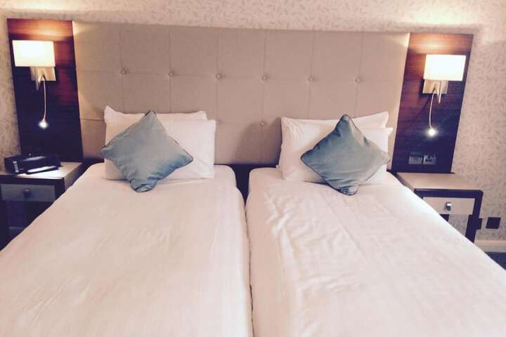 Room 30 of 96