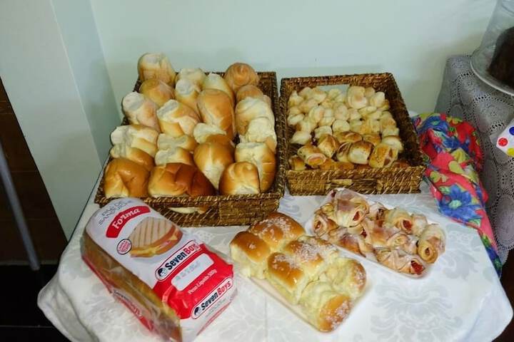 Dining 6 of 9