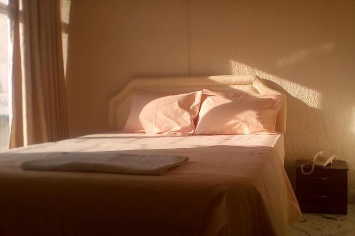 Room 8 of 20
