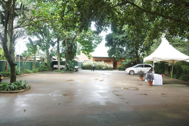 Property Grounds 38 of 42