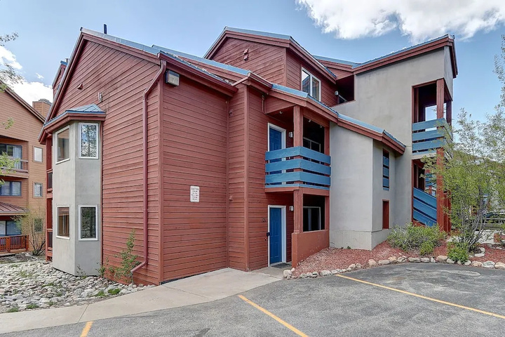 Cinnamon Ridge Hotel