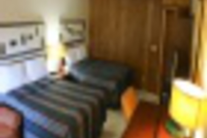 Room 123 of 156
