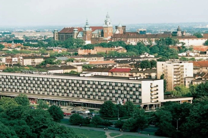 Exterior of HOTEL CRACOVIA