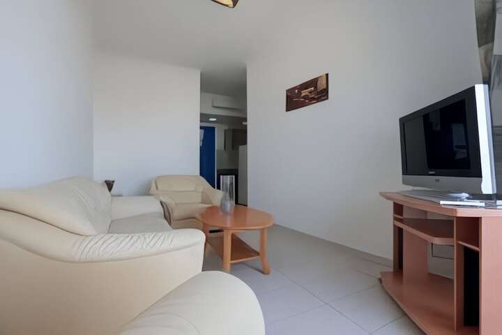 Room 15 of 88