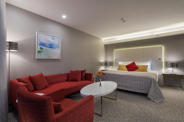 Room 31 of 303