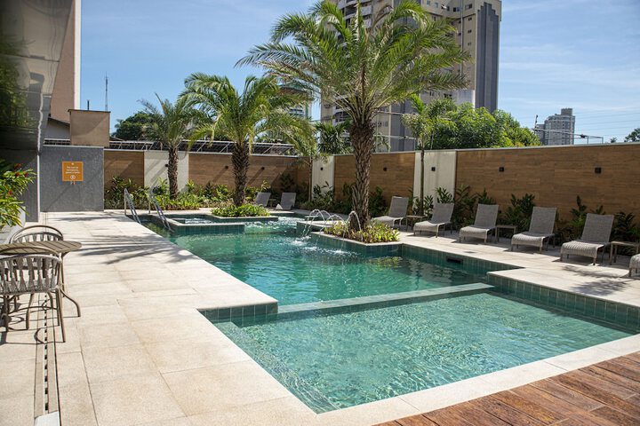 Pool 40 of 59