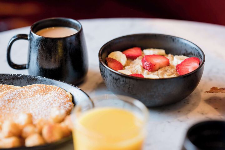 Breakfast/Coffee Service 74 of 90