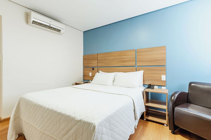 Room 14 of 81