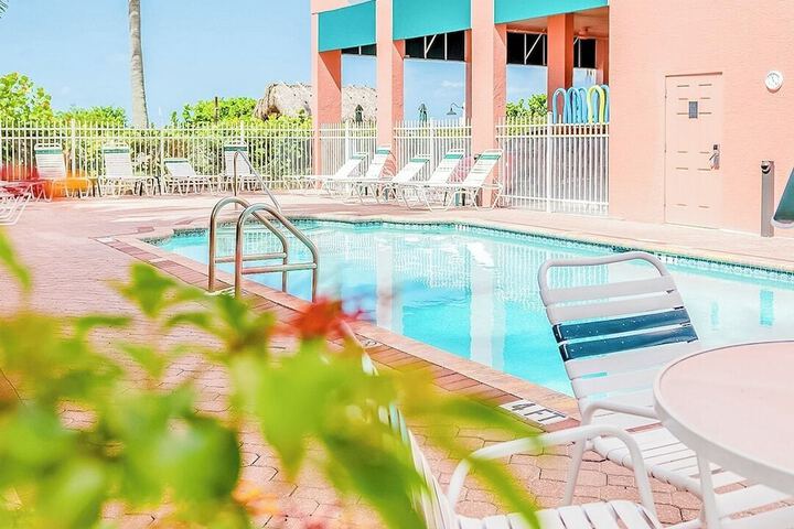 Hotel 165 of 169