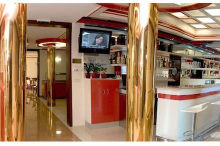 Hotel 2 of 45