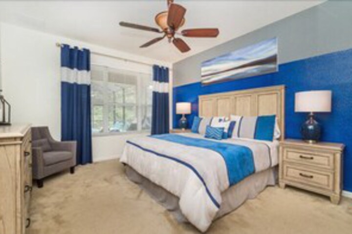 Room 14 of 24