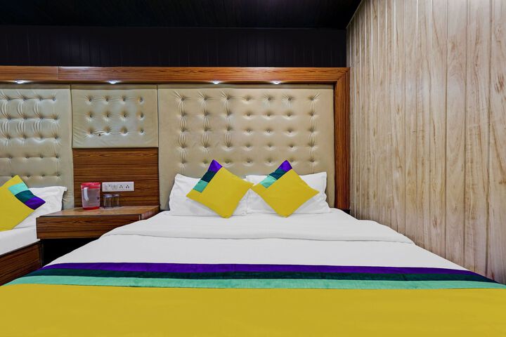 Room 16 of 20