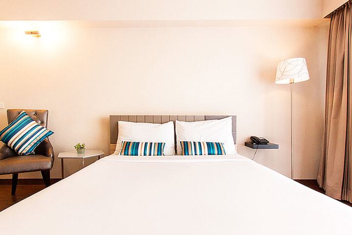 Room 8 of 49