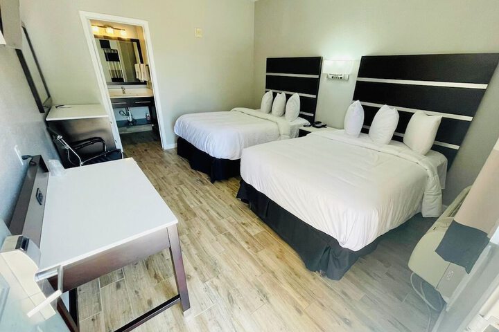 Room 2 of 14