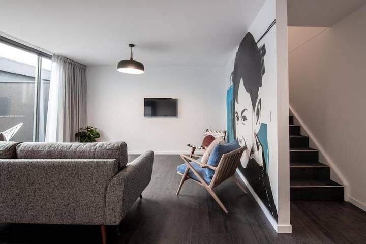 Room 46 of 68